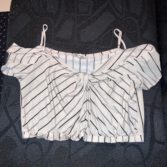 Express Tops - EXPRESS off the shoulder crop top XL